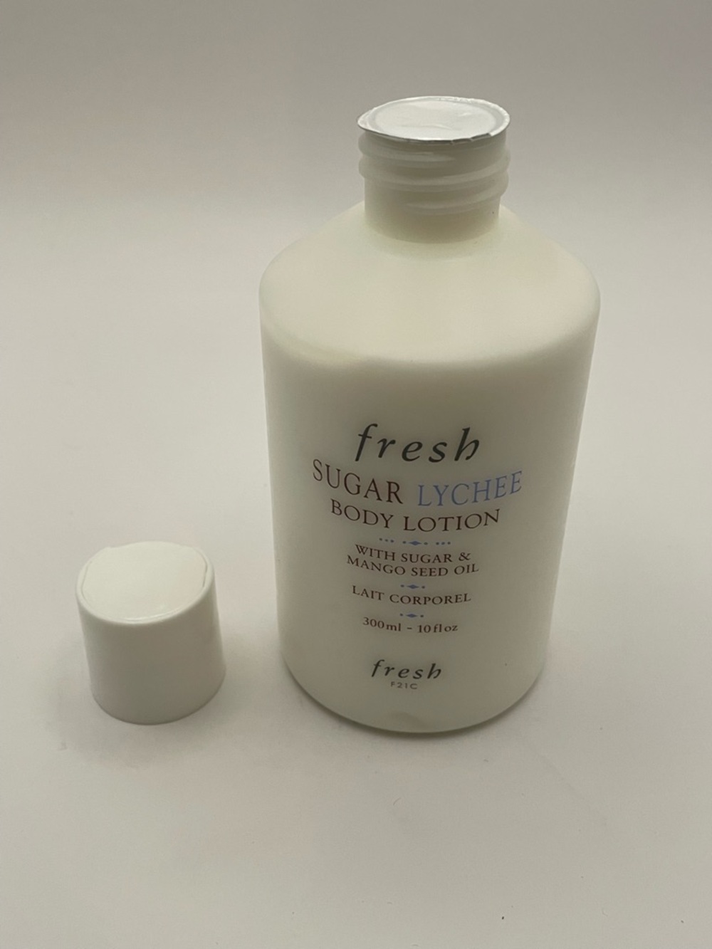 Fresh Sugar Lychee Body Lotion NEW 10 oz - Picture 2 of 4